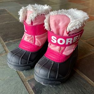 Toddler Girl’s Pink Sorel Snow-boots Size 7